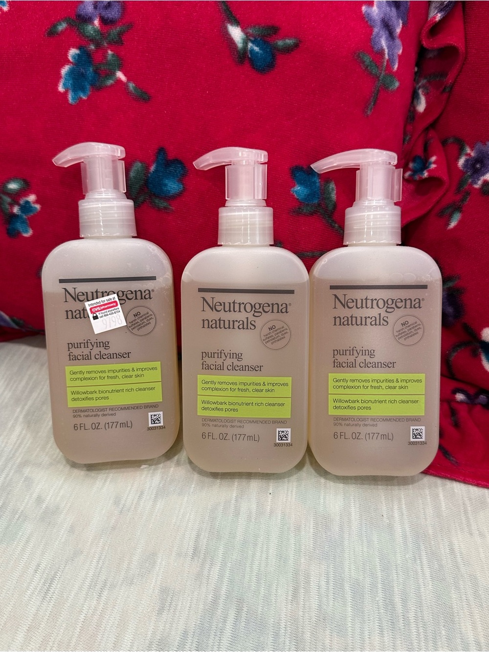 Neutrogena naturals purifying cleanser (lot of 3)